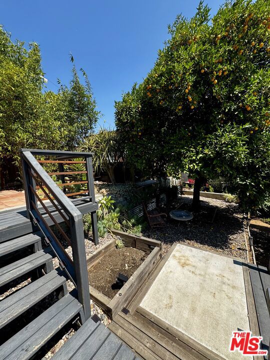 5318 Raber Street, Los Angeles CA: https://media.crmls.org/mediaz/c4347de1-e6c2-4f02-a18f-036263c67d38.jpg