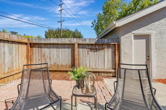 2398 Shoreside Court, Santa Clara CA: https://media.crmls.org/mediaz/c434c081-a16f-476e-ae42-f345f35bfce3.jpg