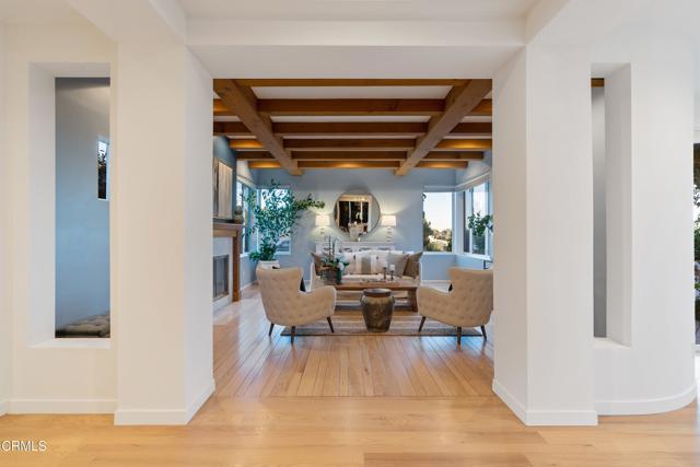 Detail Gallery Image 7 of 51 For 2121 Glen Springs Rd, Pasadena,  CA 91107 - 4 Beds | 4 Baths