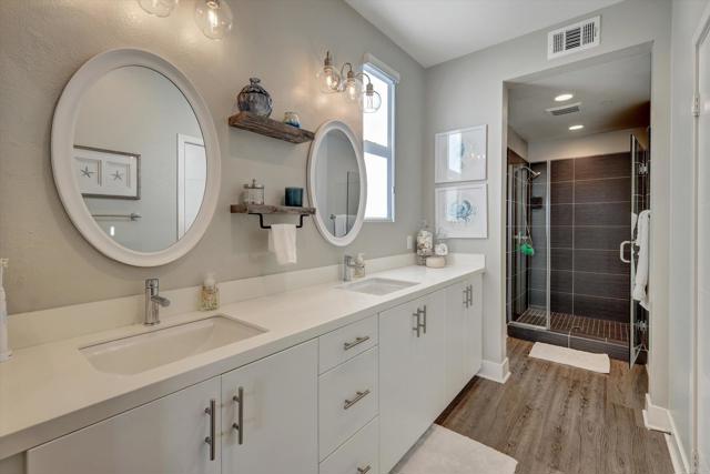 1570 Vista Del Mar Way, Oceanside CA: https://media.crmls.org/mediaz/c43674fa-fc82-454b-943c-d3ed0777946b.jpg