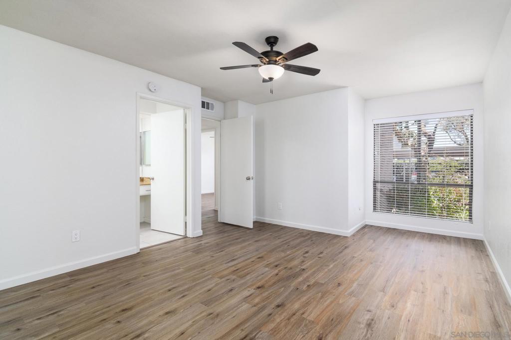 9249 Village Glen Dr. - photo 18