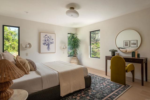 14847 Vista Del Oceano, Del Mar CA: https://media.crmls.org/mediaz/c437a8ee-6743-4903-8fed-a4420eb6d348.jpg