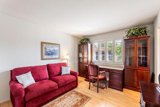 356 Meadowhaven Way, Milpitas CA: https://media.crmls.org/mediaz/c43a2374-2d93-4cae-a351-de5dfa0f571a.jpg
