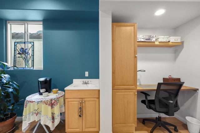 Detail Gallery Image 41 of 75 For 1402 Rimrock Dr, Escondido,  CA 92027 - 4 Beds | 3/1 Baths