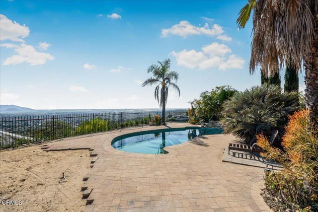 Detail Gallery Image 7 of 26 For 520 E Highland Dr, Camarillo,  CA 93010 - – Beds | – Baths