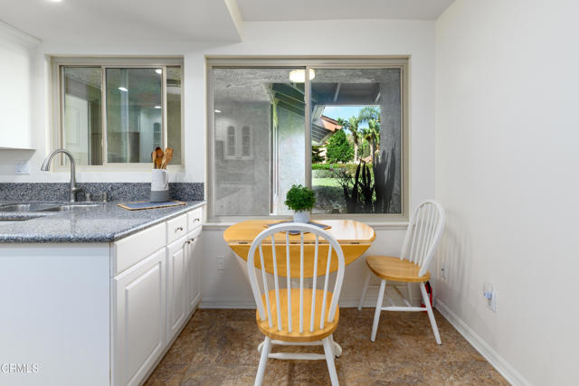 33229 Village 33, Camarillo CA: https://media.crmls.org/mediaz/c43c9dbe-7b2f-4370-a599-28a141e48c0c.jpg