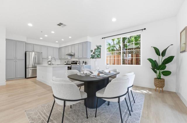 Image 10 of 44 For 5871 Carmel Way