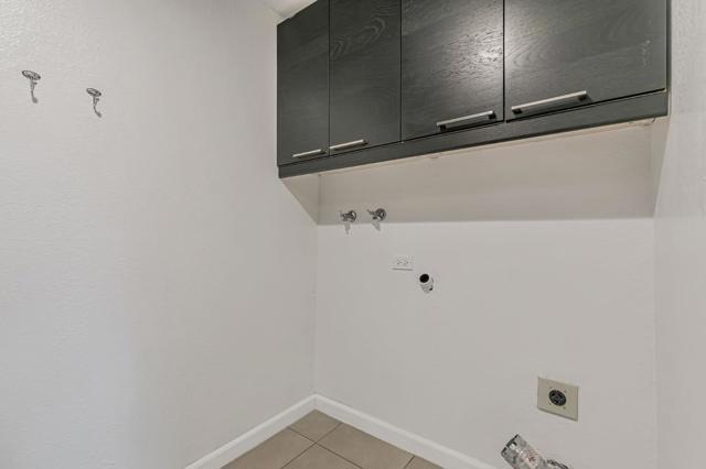 7378 Tulare Hill Drive, San Jose CA: https://media.crmls.org/mediaz/c43e52d2-89e5-4268-9d15-ce3ef21bb8ce.jpg