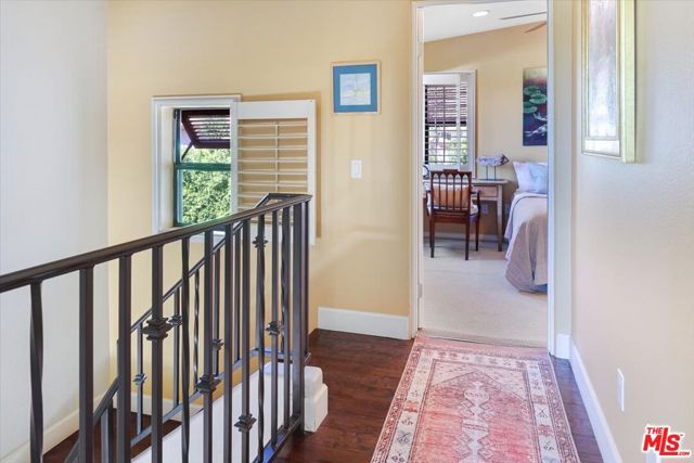 208 Villorrio Drive, Palm Springs CA: https://media.crmls.org/mediaz/c43e7567-3bb6-4b90-bc03-0689a3efb84c.jpg