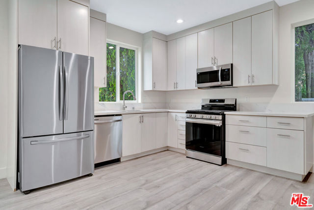 19513 Cantara Street, Reseda CA: https://media.crmls.org/mediaz/c43ead68-d57c-451c-b929-088a1ddad679.jpg