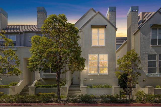 206 Village Lane, Foster City CA: https://media.crmls.org/mediaz/c4401831-f2a8-4bc6-94f9-af7ba2746d86.jpg