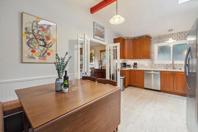 495 Primavera Road, Boulder Creek CA: https://media.crmls.org/mediaz/c44021f2-a1a1-461d-b693-f870845df0fb.jpg