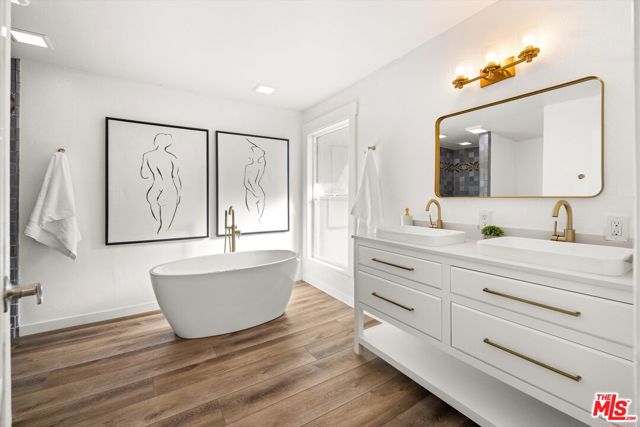 827 Cheltenham Road, Santa Barbara CA: https://media.crmls.org/mediaz/c4404c8d-4ca8-45cb-9b0d-15d5011e6d5e.jpg