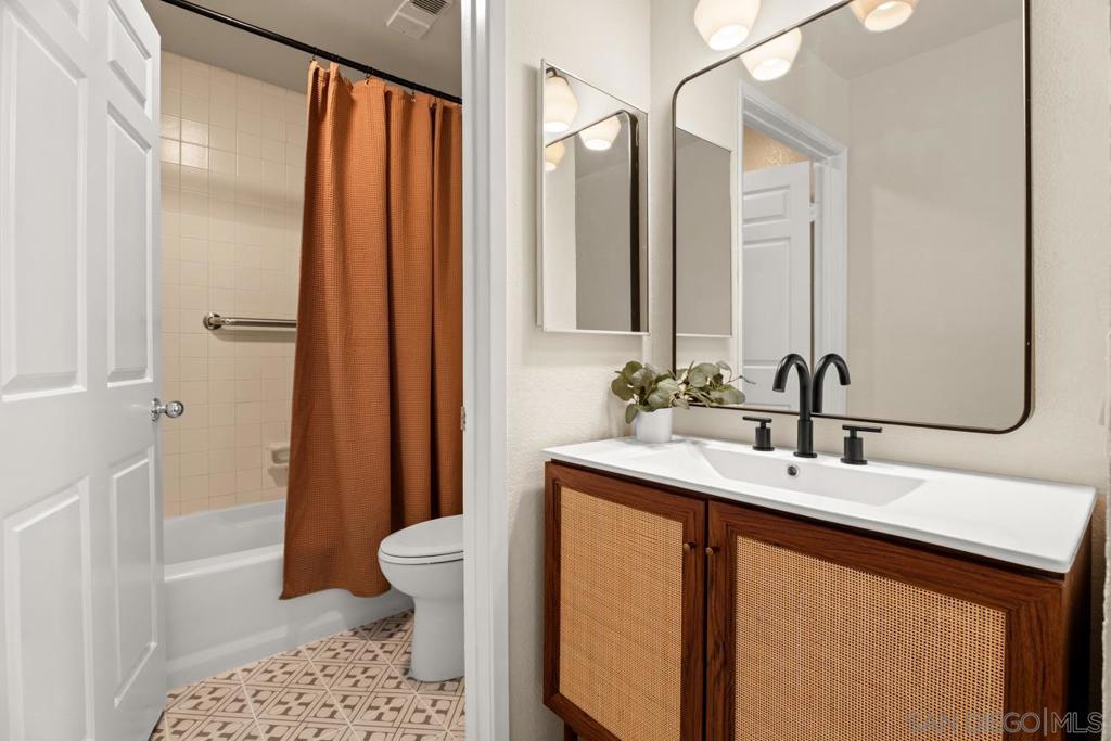 1650 8th - photo 13