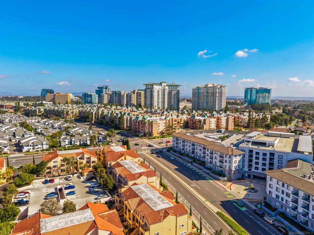 8324 Regents Rd - photo 12