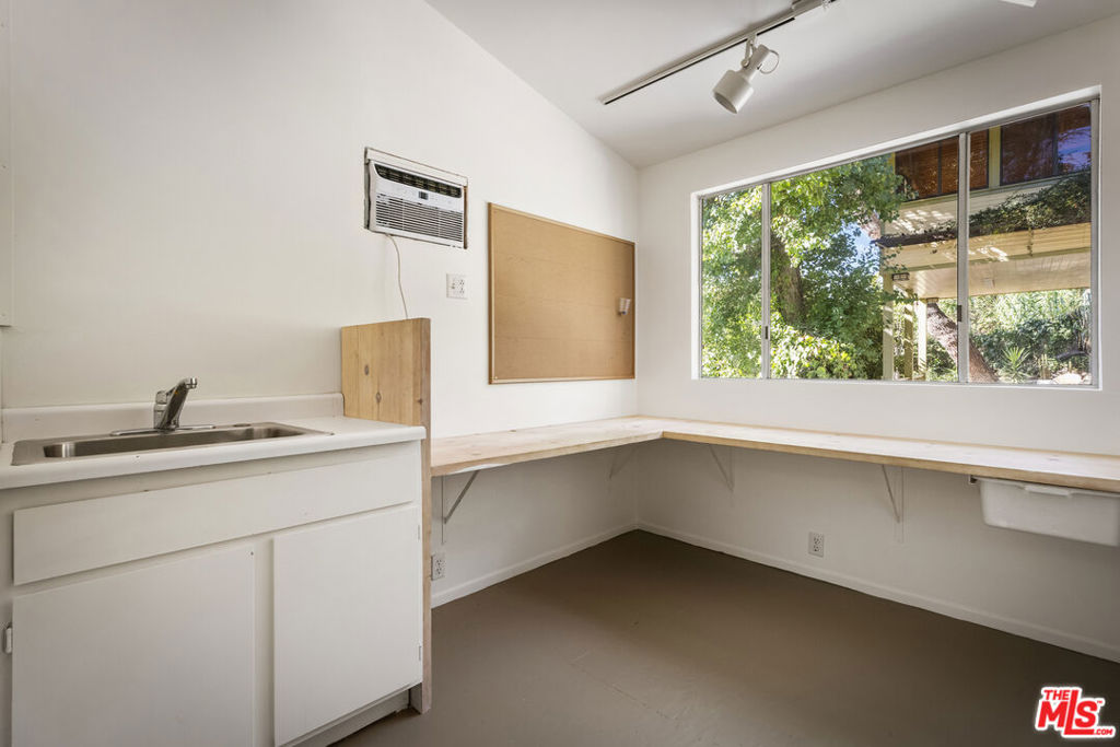 MLS #26856335 image #8