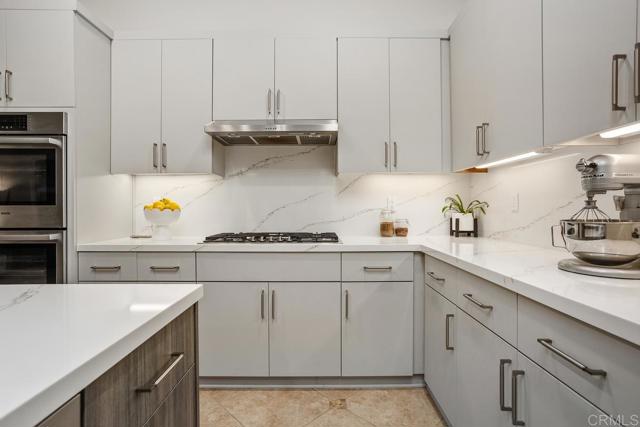2409 Andersen Lane, Vista CA: https://media.crmls.org/mediaz/c4430013-724a-4973-9665-0589395403bb.jpg