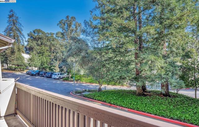 1756 Kudu Ct, Hayward CA: https://media.crmls.org/mediaz/c443e9ac-c6d3-4dca-b551-5dedf3369549.jpg
