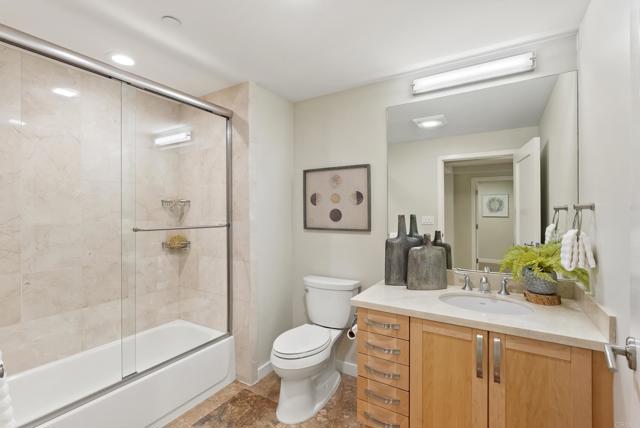 5470 La Jolla Boulevard, La Jolla CA: https://media.crmls.org/mediaz/c444367a-4f02-46f9-85b6-ef5536d459af.jpg