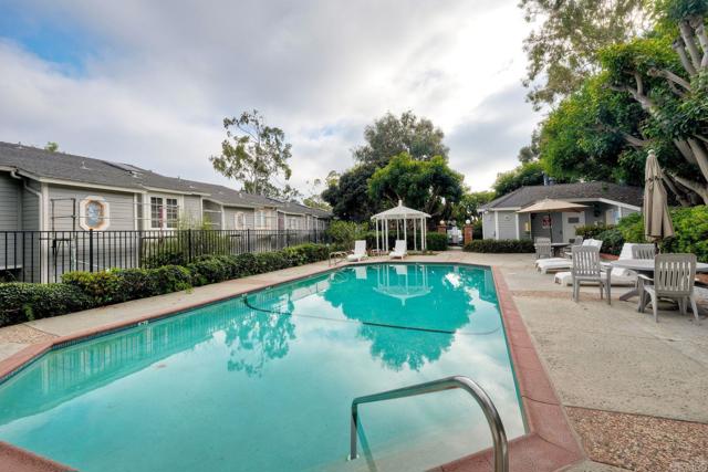 Detail Gallery Image 48 of 65 For 2132 S. Coast Hwy, Oceanside,  CA 92054 - 2 Beds | 2 Baths