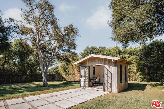 2775 Sycamore Canyon Road, Santa Barbara CA: https://media.crmls.org/mediaz/c445b121-9401-4e3e-8ac1-1603cb7d5e0f.jpg