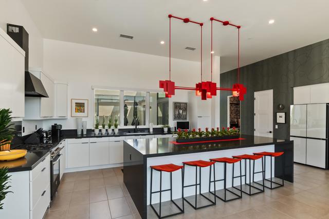 885 Fountain Drive, Palm Springs CA: https://media.crmls.org/mediaz/c4475d41-bdb3-41b8-81f2-73b24e3c1f84.jpg