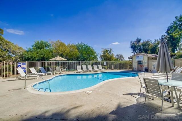 5430 Baltimore Drive Unit 72, La Mesa CA: https://media.crmls.org/mediaz/c4478841-d725-45d3-91dc-970e07cabef1.jpg