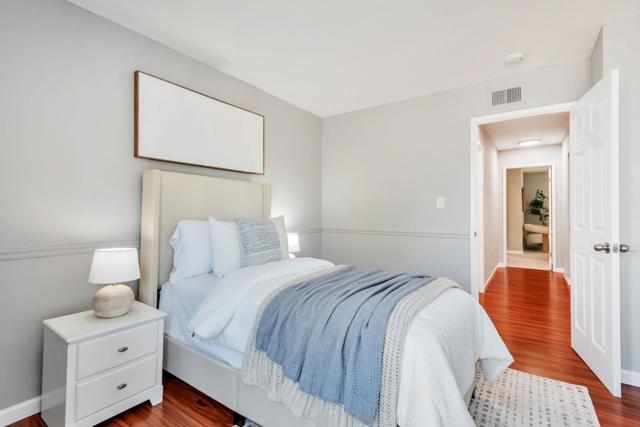 856 Erickson Lane, Foster City CA: https://media.crmls.org/mediaz/c4479ebc-4bbc-4726-95aa-f8cc450a308f.jpg