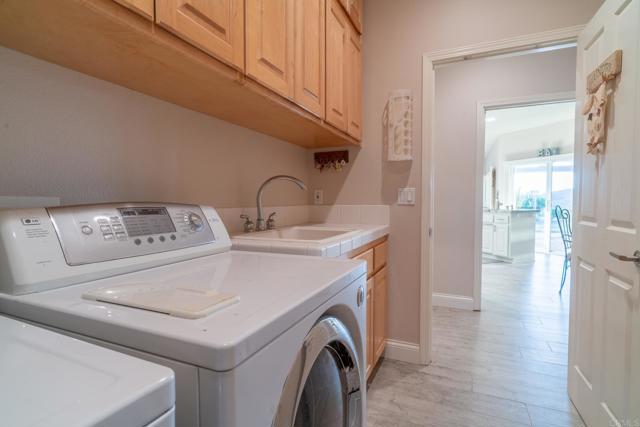 30646 Red Hawk Road, Valley Center CA: https://media.crmls.org/mediaz/c447b6aa-fb99-4a01-84f1-1295dd522769.jpg
