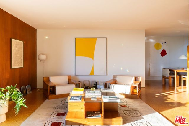 7400 Pyramid Place, Los Angeles CA: https://media.crmls.org/mediaz/c447e1cb-b20b-44d5-bade-44e86e8ec362.jpg