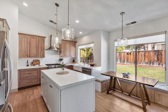 15202 Monticello Way, Morgan Hill CA: https://media.crmls.org/mediaz/c447f27b-9e5c-47fe-933f-8e4cff45ba09.jpg