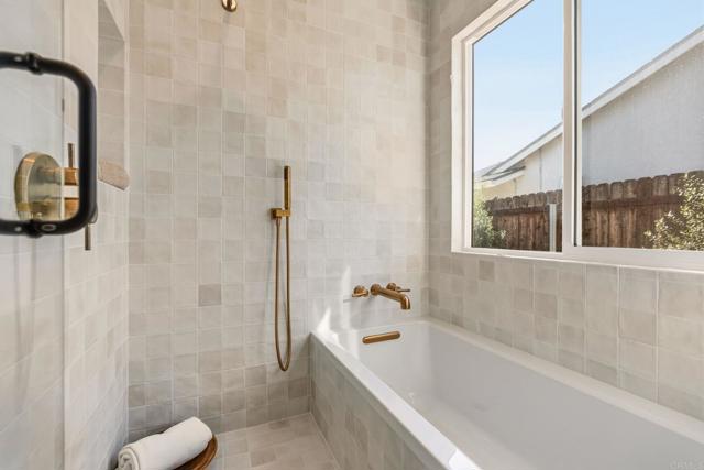 Image 24 of 46 For 3740 Grecourt Way