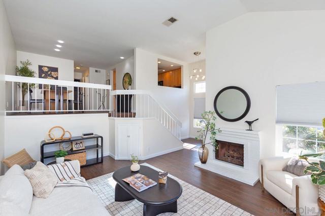 2953 Old Bridgeport Way, San Diego CA: https://media.crmls.org/mediaz/c448f8e7-9ce5-47b4-871e-54b35aab917a.jpg