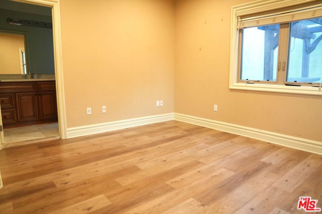 4212 Don Alanis Place, Los Angeles CA: https://media.crmls.org/mediaz/c449cd4f-b87a-443d-90dc-d300a150a0e8.jpg