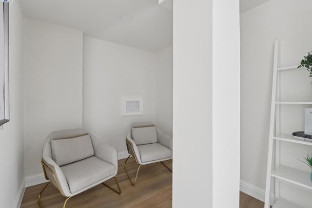 3364 Chartwell St, San Ramon CA: https://media.crmls.org/mediaz/c44ab372-e999-4dcf-b245-70689f2c90c6.jpg