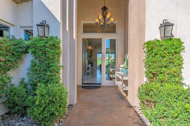 51641 El Dorado Drive, La Quinta CA: https://media.crmls.org/mediaz/c44b2f61-18ae-47e8-8945-8bb3f152829a.jpg