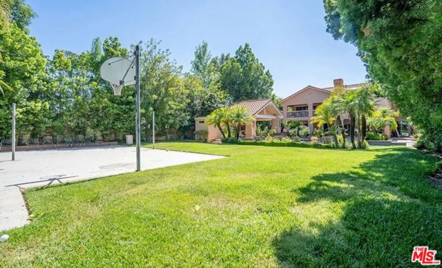 10214 Candleberry Lane, Northridge CA: https://media.crmls.org/mediaz/c44b414b-b614-4f6b-98be-39a2ac964381.jpg