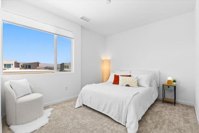211 Mustang Lane, Palm Springs, CA 92262