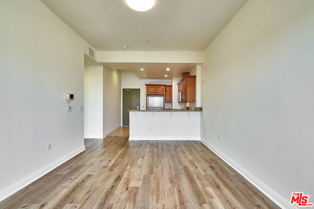 345 S Gramercy Place, Los Angeles CA: https://media.crmls.org/mediaz/c44c3322-49a9-4bd4-8764-7164279d58c4.jpg