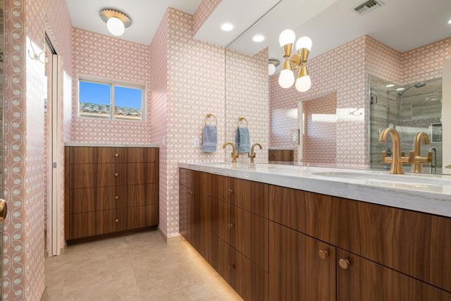 73840 Grapevine Street, Palm Desert CA: https://media.crmls.org/mediaz/c44c7a55-900d-4872-88e8-adf07fdd7990.jpg