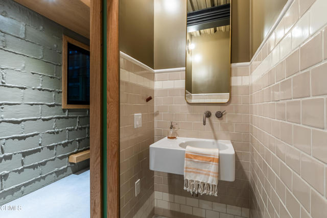 Detail Gallery Image 46 of 76 For 1155 Linda Vista Ave, Pasadena,  CA 91103 - 5 Beds | 6/2 Baths