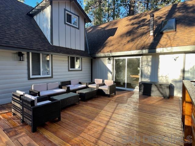 41489 Comstock Ln, Big Bear CA: https://media.crmls.org/mediaz/c44dc3bb-a028-4972-a1cb-1e81931e1fda.jpg