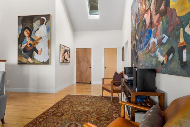 1081 Avocado Road, Watsonville CA: https://media.crmls.org/mediaz/c44dde43-9a2c-4747-b4e9-8657e55ba02b.jpg