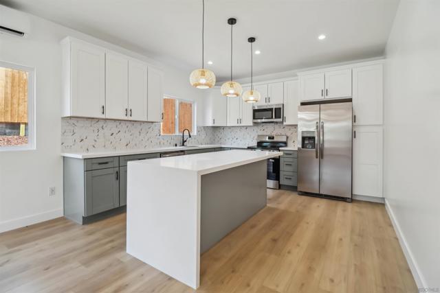 4712 4714 Harbinson Ave., La Mesa CA: https://media.crmls.org/mediaz/c44e22ab-6dd3-4467-88ba-bd72bccef35f.jpg