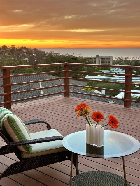 Detail Gallery Image 26 of 28 For 2614 Costebelle, La Jolla,  CA 92037 - 5 Beds | 6/1 Baths