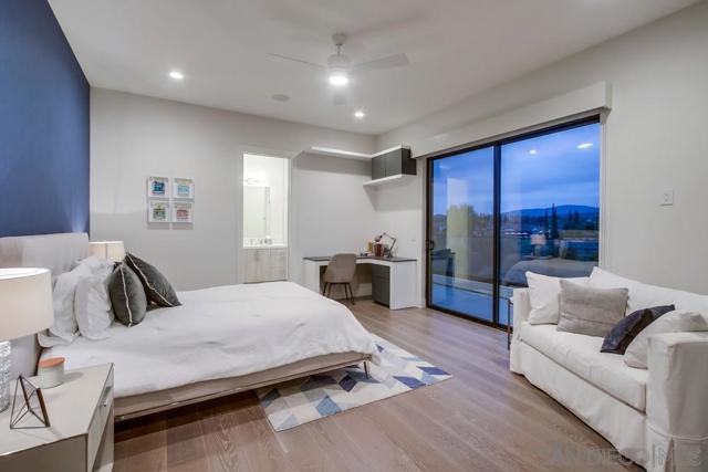 2885 Gate Three Place, Chula Vista CA: https://media.crmls.org/mediaz/c44f4451-61c0-4875-b00e-404a82b27d3e.jpg