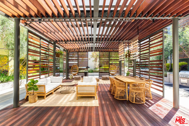 12760 Millennium Drive, Los Angeles CA: https://media.crmls.org/mediaz/c45073ef-70bc-4888-9163-46c1278c4d33.jpg