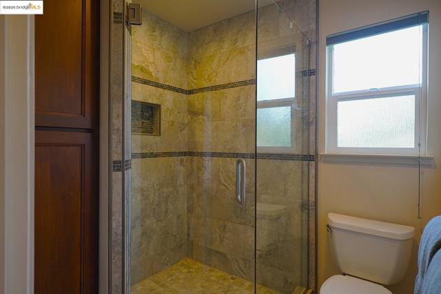 3196 Sudbury RD, Cameron Park CA: https://media.crmls.org/mediaz/c45076e8-ac7a-4f43-aff2-9b53568f6609.jpg