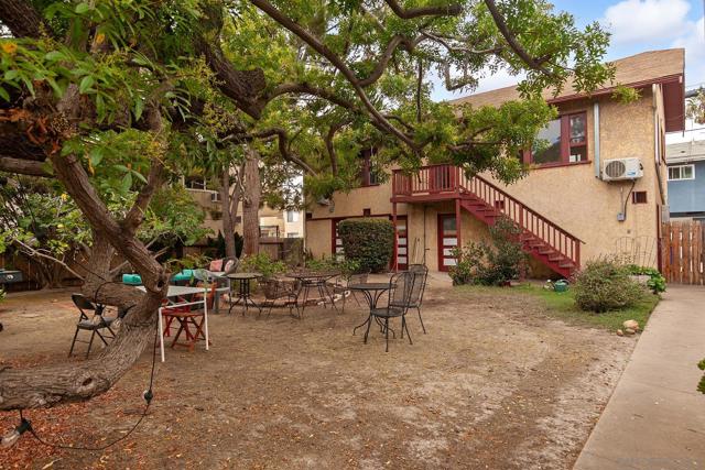 4438 44 Campus, San Diego CA: https://media.crmls.org/mediaz/c450b8a1-11f1-40a2-86e4-dadcf7953871.jpg