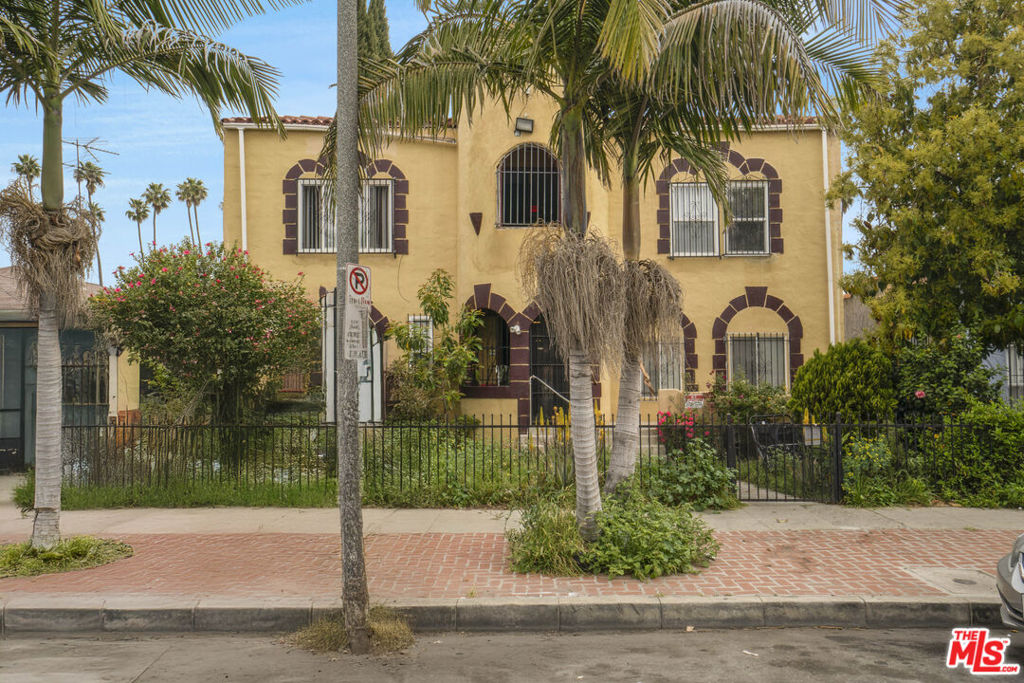 Multifamily at 1061 W 57th Street